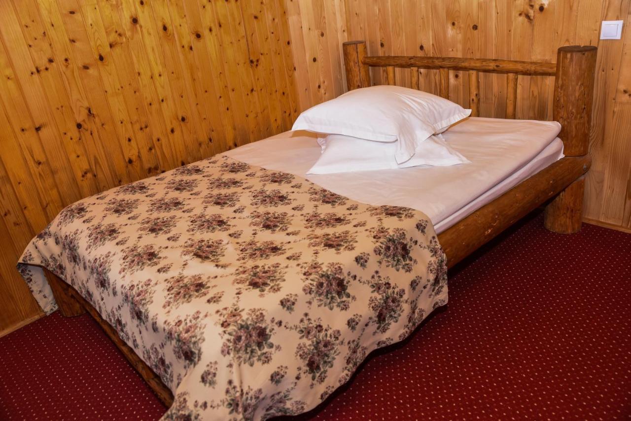 Colt Viu Cabana Бран Экстерьер фото