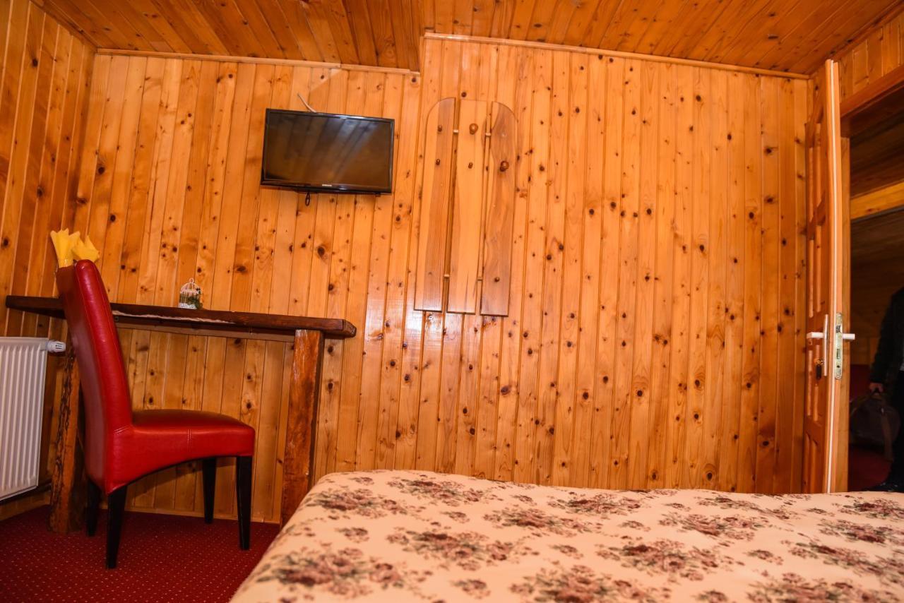 Colt Viu Cabana Бран Экстерьер фото