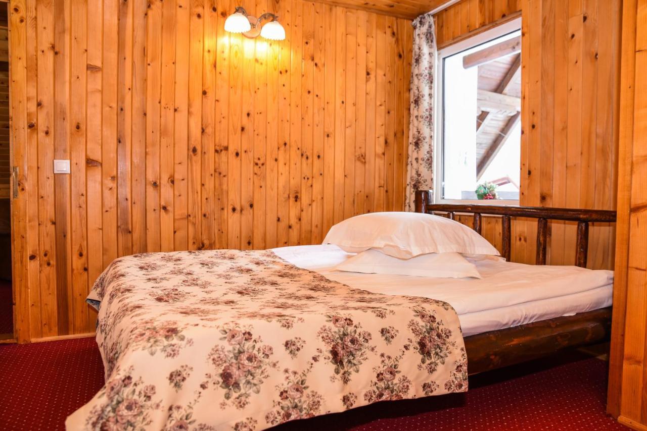 Colt Viu Cabana Бран Экстерьер фото